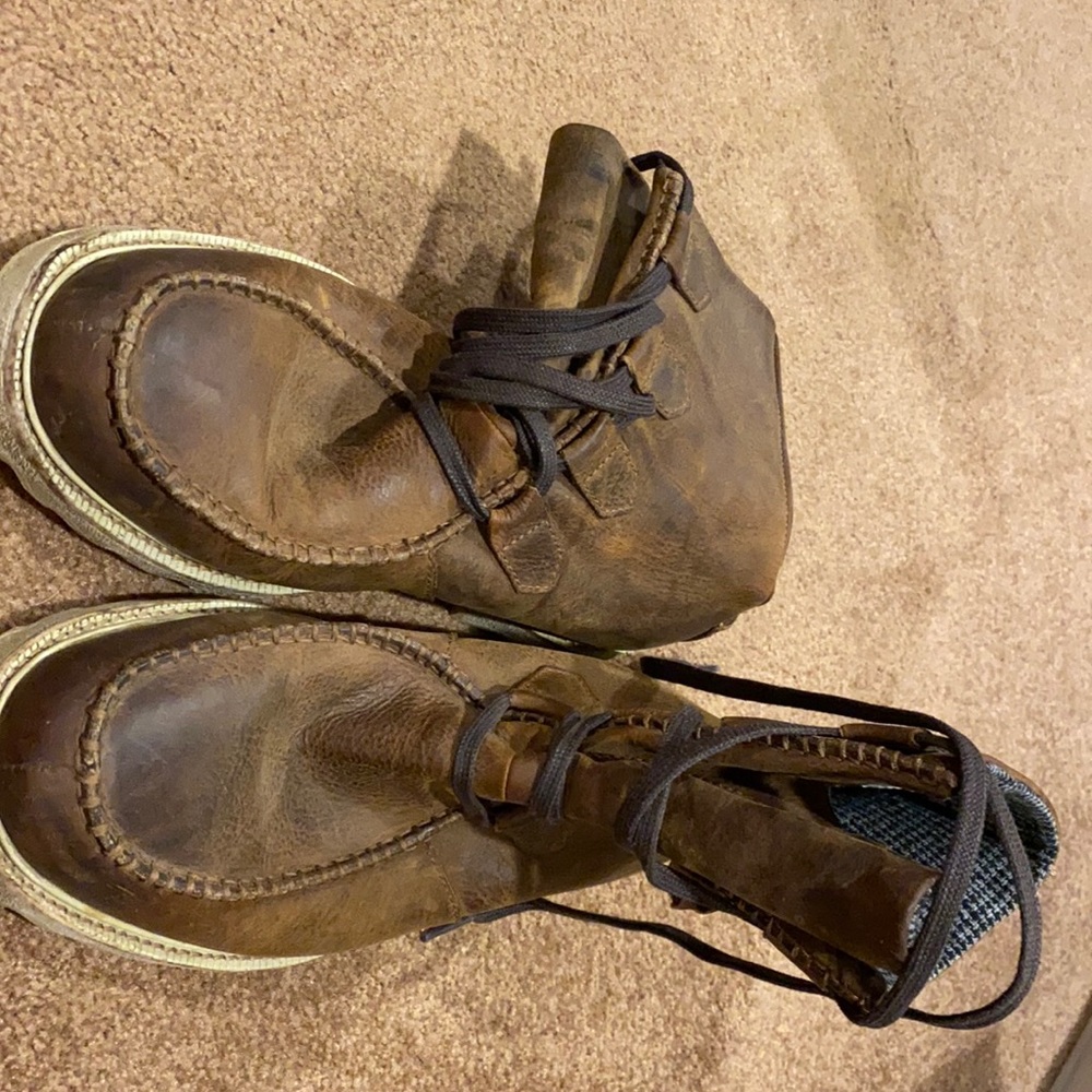 Brown men’s leather SOREL BOOTS